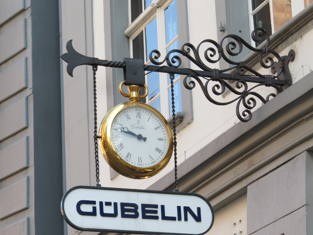 Guebelin pulkstenis