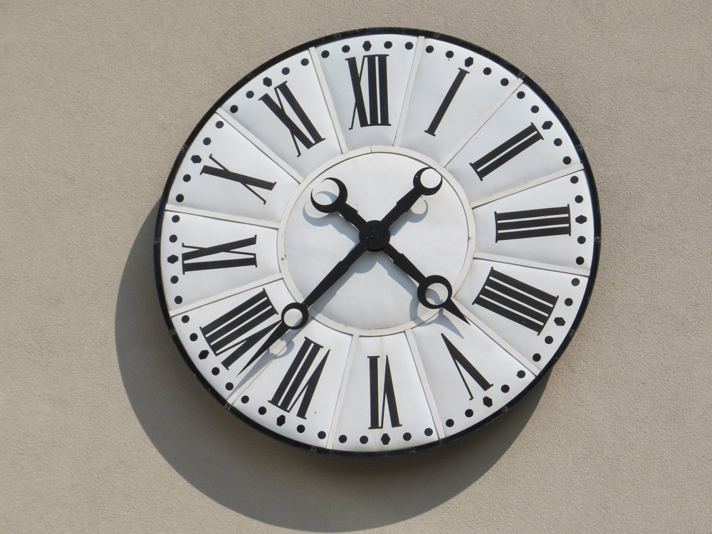 Fasādes pulksteņa ciparnīca, Montre, Šveice