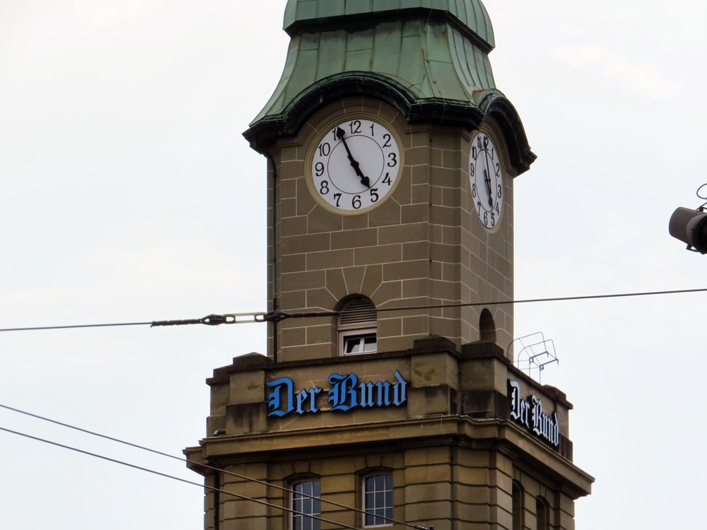 Der Bund torņa pulkstenis