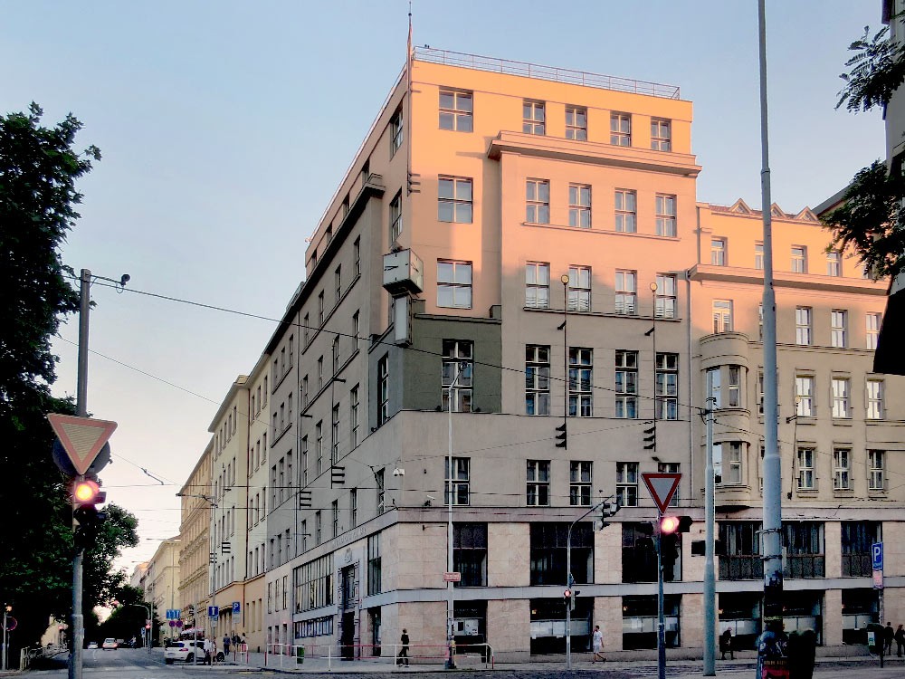  Talsu torņa pulkstenis