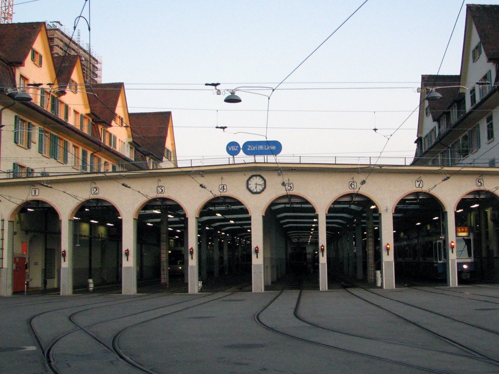 Depo Esche-Wyss-Platz, Cīrihe, Šveice.